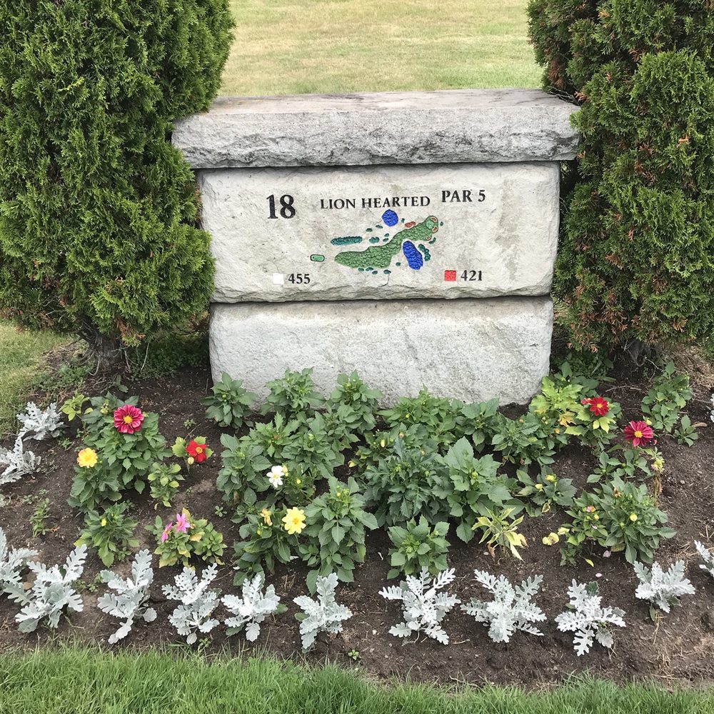 Bloomington Downs Golf Club - Golf Near Me - Richmond Hill, Ontario