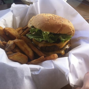 Holy Cow - Burgers Near Me - Rouen, 76