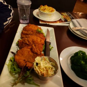 True Eats & Drinks - Fried chicken.... - Barbeque Near Me - Munster, Indiana True Eats & Drinks - Fried chicken.... - Barbeque Near Me - Munster, Indiana