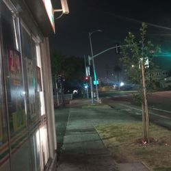 7-Eleven - Thank you so much for advertising as 24/7, I only need a dog food by the way, but hey you work when you want to right?