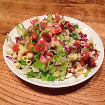 Giordano's - I think this is the popular salad. Special dressing! - Pizza Near Me - Chicago, Illinois