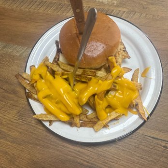 Chelito’s - WESTWIND - Chicken sandwich - Burgers Near Me - El Paso, Texas Chelito’s - WESTWIND - Chicken sandwich - Burgers Near Me - El Paso, Texas