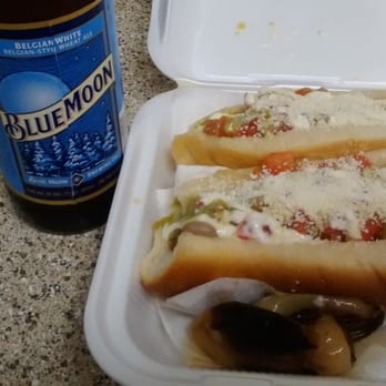 El Caprichoso Hot Dogs - Tastes even better...Phoenix best kept secret but i'm telling EVERYBODY! - Street Vendors Near Me - Phoenix, Arizona El Caprichoso Hot Dogs - Tastes even better...Phoenix best kept secret but i'm telling EVERYBODY! - Street Vendors Near Me - Phoenix, Arizona