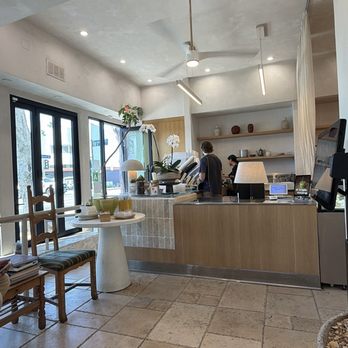 Olive & James Cafe - Melrose - Coffee & Tea Near Me - Los Angeles, California