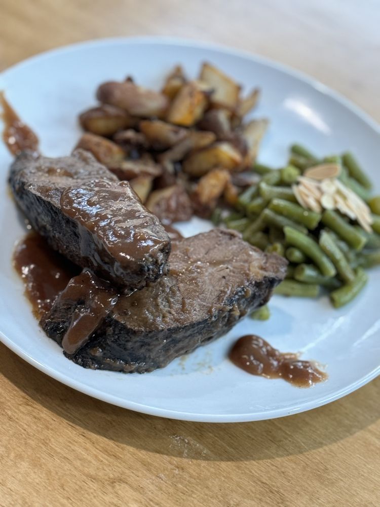 FAIRFAX QUALITY MARKET Updated September 2024 17 Photos & 27