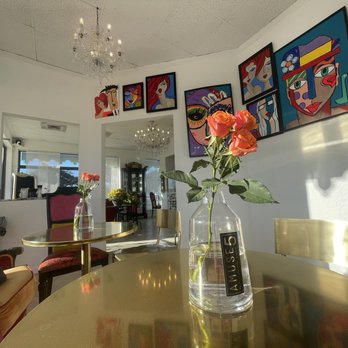 Amuse 5 Bakery - Bakeries Near Me - Bradenton, Florida Amuse 5 Bakery - Bakeries Near Me - Bradenton, Florida