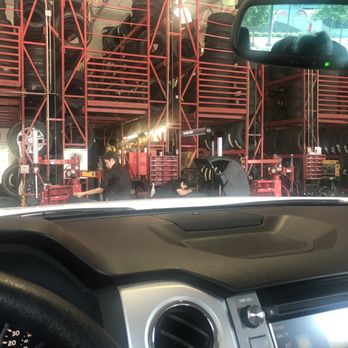 Discount Tire - Hardworking Teamwork! - Tires Near Me - Keller, Texas Discount Tire - Hardworking Teamwork! - Tires Near Me - Keller, Texas