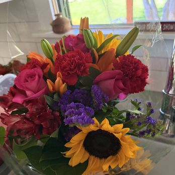 Sal The Flower Guy - Beautiful flowers from Sals Flower Shop - Florists Near Me - Napa, California Sal The Flower Guy - Beautiful flowers from Sals Flower Shop - Florists Near Me - Napa, California