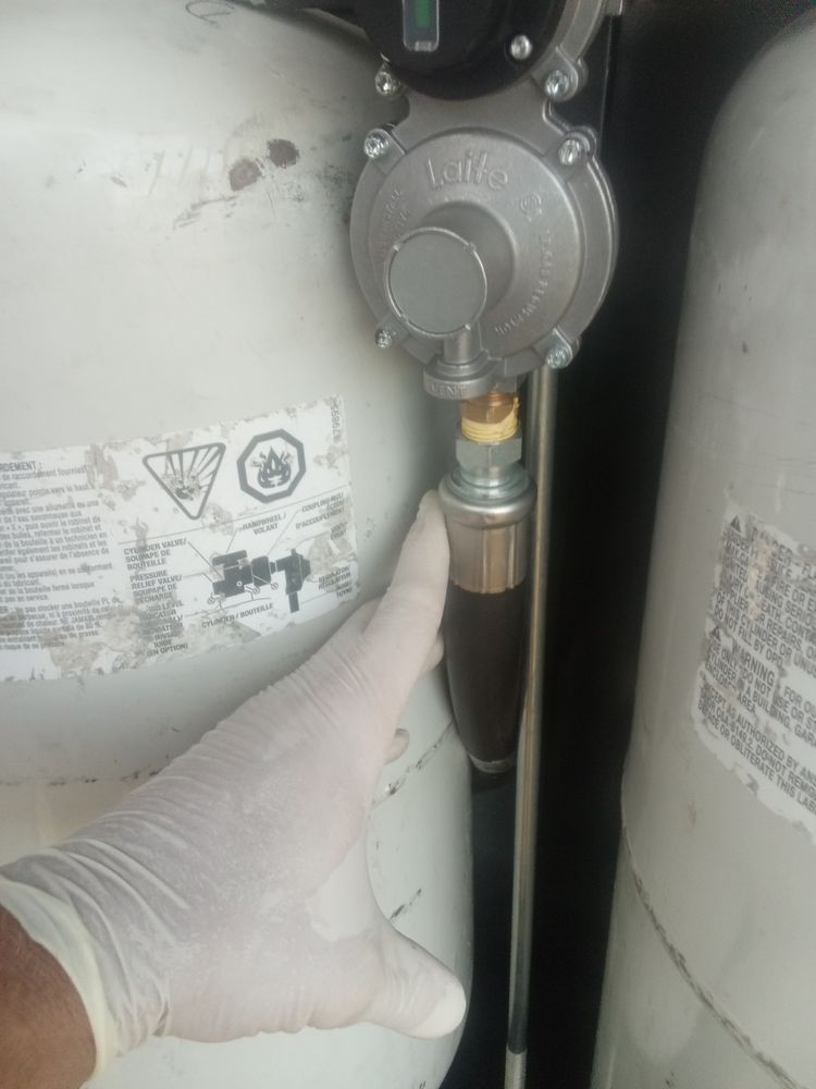 Slide of Fountain RV Repair