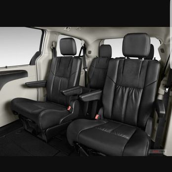 Lisa's Sedan Service - Our vans are kept clean and in good shape. - Airport Shuttles Near Me - Livonia, Michigan Lisa's Sedan Service - Our vans are kept clean and in good shape. - Airport Shuttles Near Me - Livonia, Michigan