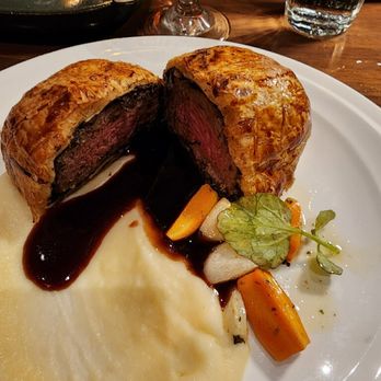 Ramsay's Kitchen - Beef Wellington - Salad Near Me - Danville, Virginia Ramsay's Kitchen - Beef Wellington - Salad Near Me - Danville, Virginia