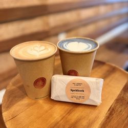 Kopiku Coffee - Masala Chai, Pea Earl Grey Tea, and a slice of Spekkoek.