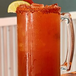 La Toxica Mariscos y Micheladas - Michelada