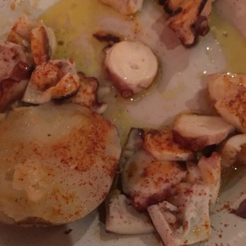 La Taberna Giralda - Spanish Near Me - Coral Gables, Florida