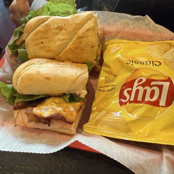 The Red Pepper Deli - Delis Near Me - LaGrange, Kentucky