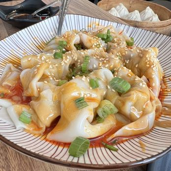 Lao Wu Authentic Shanghai Dumpling - Spicy Peanut Dumplings - Shanghainese Near Me - Edison, New Jersey