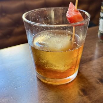 Wexford, Savannah's Irish Pub - Smoked old fashioned - Irish Pub Near Me - Savannah, Georgia Wexford, Savannah's Irish Pub - Smoked old fashioned - Irish Pub Near Me - Savannah, Georgia