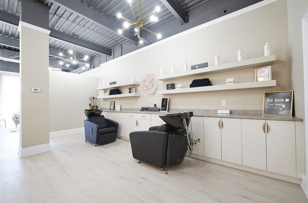 URBAN VANITY HAIR SALON & BEAUTY BAR Updated September 2024 792