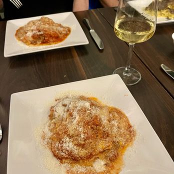 Serafina - Lasagna Nonna Serafina - Italian Near Me - San Francisco, California Serafina - Lasagna Nonna Serafina - Italian Near Me - San Francisco, California
