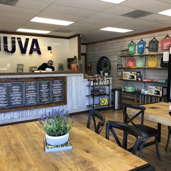 Juva Columbus - the inside of a restaurant - Juice Bars & Smoothies Near Me - Columbus, Mississippi