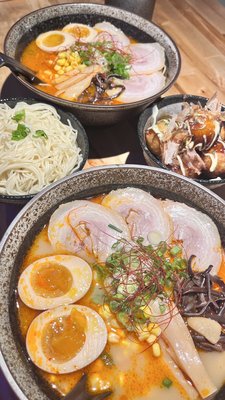 Fuku Ramen by null