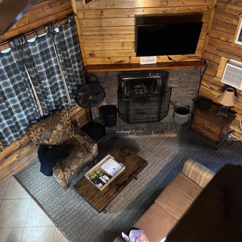 Cabins at Creekside - Living area - Vacation Rentals Near Me - Payson, Arizona