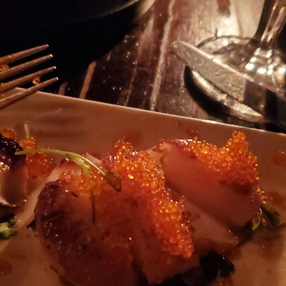 Gaslamp - Scallops w tobiko - Steakhouses Near Me - Kailua, Hawaii Gaslamp - Scallops w tobiko - Steakhouses Near Me - Kailua, Hawaii