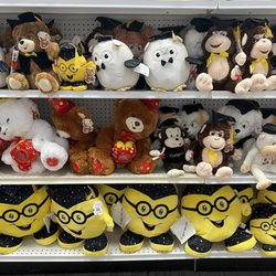 The Ultimate Party Store - Graduation gifts