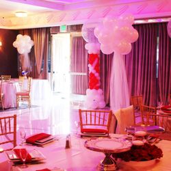 L.A. Party Time - Wedding Decor