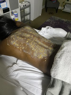 Microdermabrasion combined with a back Facial - This relaxing back facial is combined with microdermabrasion to get rid of dead skin. A calming jelly mask is applied after to seal in moisture and serums. Microdermabrasion combined with a back Facial - This relaxing back facial is combined with microdermabrasion to get rid of dead skin. A calming jelly mask is applied after to seal in moisture and serums.