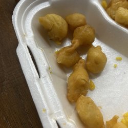 China Express - The warm chicken the replaces two plates with