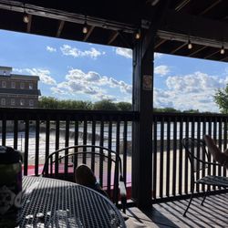 Allerton Brewing Company - Patio
