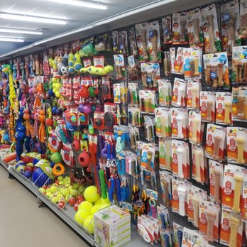 Pet Finatics - Toys - Pet Stores Near Me - Oregon, Ohio
