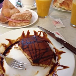 Churreria Avenida 74 - Tortitas americanas, bocadillo