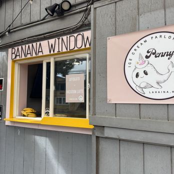 Penny's Ice Cream Parlor & Cafe - Banana Window - Coffee & Tea Near Me - Lahaina, Hawaii
