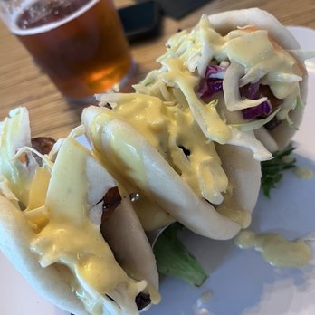 Big Hammock Brewery - Pork belly bao buns. Pork was dry but the sauce made up for it. - Breweries Near Me - Ocala, Florida