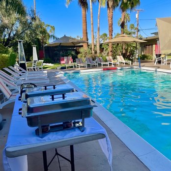 Desert Riviera Hotel - Getting ready for Super Bowl Sunday-BBQ/celebration. - Hotels Near Me - Palm Springs, California Desert Riviera Hotel - Getting ready for Super Bowl Sunday-BBQ/celebration. - Hotels Near Me - Palm Springs, California