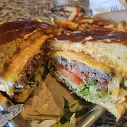 Cheeseburger Cheeseburger