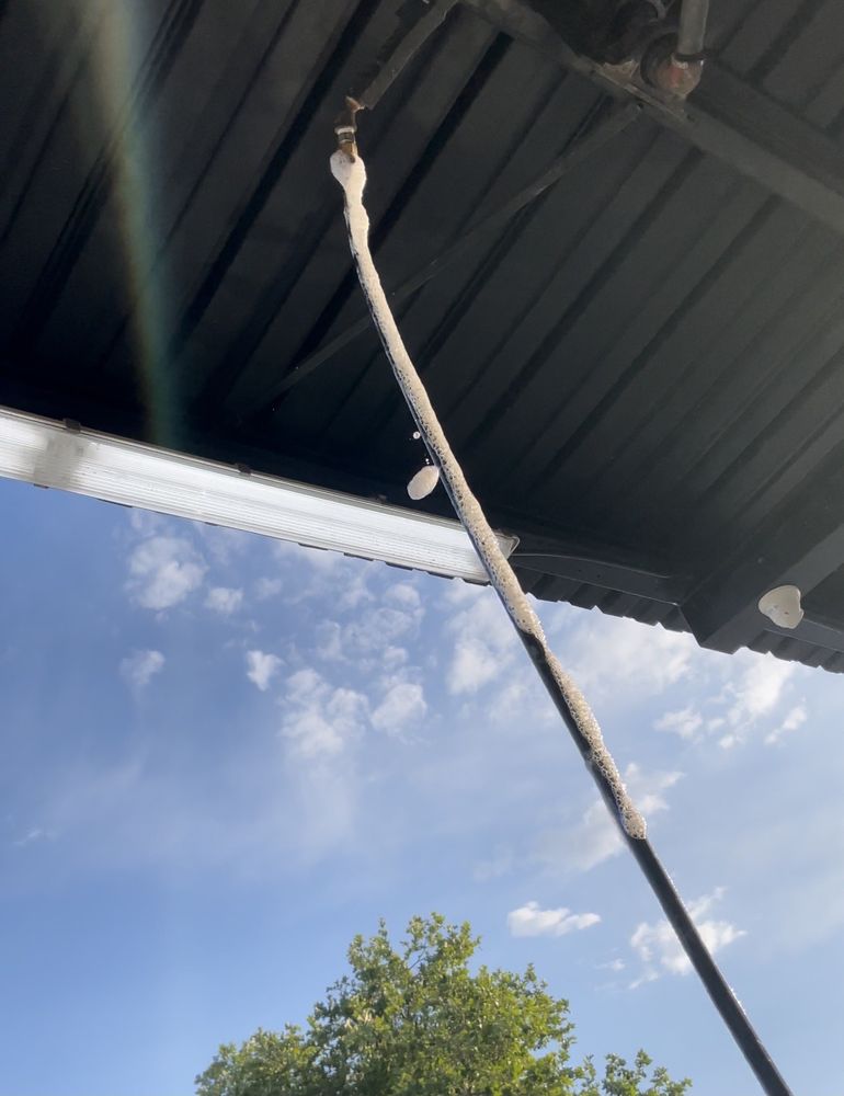 AZUSA CAR WASH Updated August 2024 25 Photos & 26 Reviews 514 N