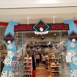 Gamer's World