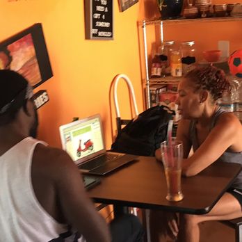 Mingles Tea Bar - WiFi and cold tea! - Desserts Near Me - Inglewood, California
