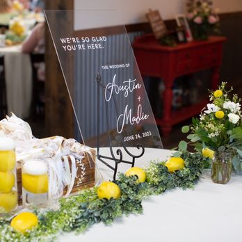 Teelee Floral and Events - Welcome pieces - Floral Designers Near Me - Golden, Colorado Teelee Floral and Events - Welcome pieces - Floral Designers Near Me - Golden, Colorado