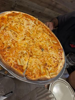 Pete & Elda's Bar / Carmen's Pizzeria by null