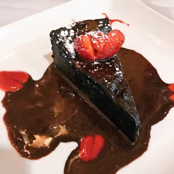 1776 Restaurant - Vegan chocolate cake! Amazing! - New American Near Me - Crystal Lake, Illinois