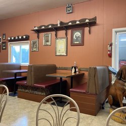 Ol' MacDonalds Resort - Grandma's Kitchen Dining Area