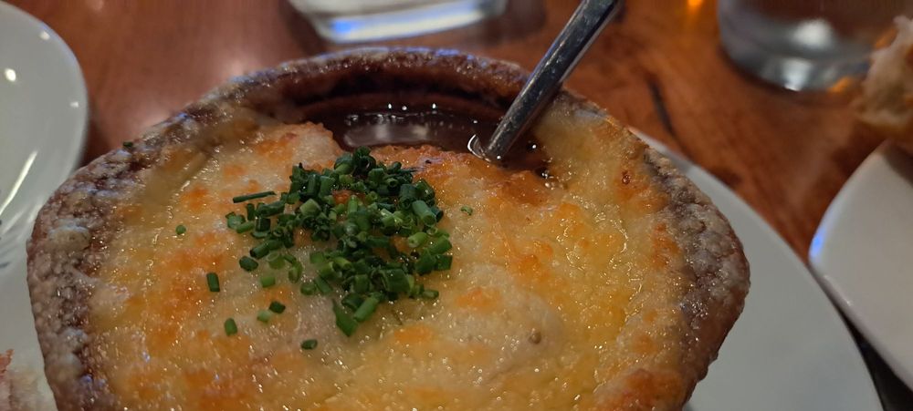 Social spots from Et Voilà French Bistro