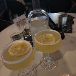 Lemon drop martini