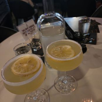 The Wine Down - Lemon drop martini - Wine Bars Near Me - Corona, California