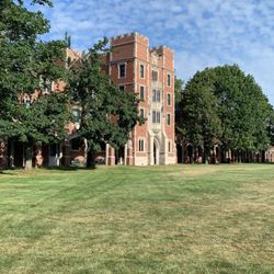 Grinnell College - This is a building in Grinnell college