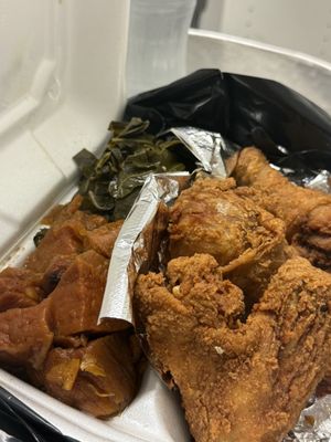 Ma Lessie's Chicken & Waffles by null
